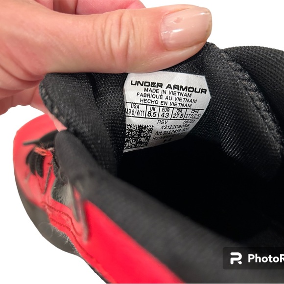 Men’s Under Armour Lockdown 6 sneakers. Worn a few times in great condition! - Picture 6 of 7